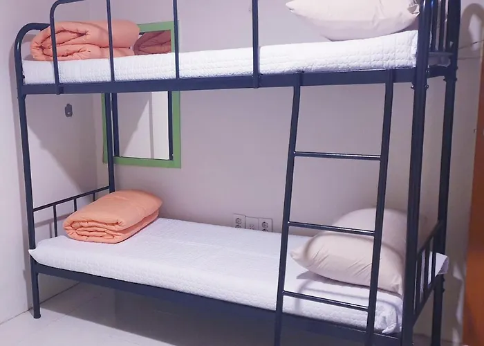 Oppa Sinchon-hongdae Hostal