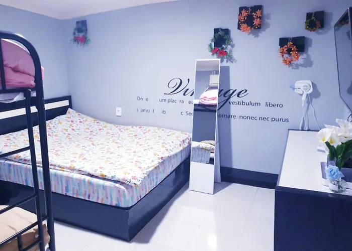 Oppa Sinchon-hongdae Hostal Seúl