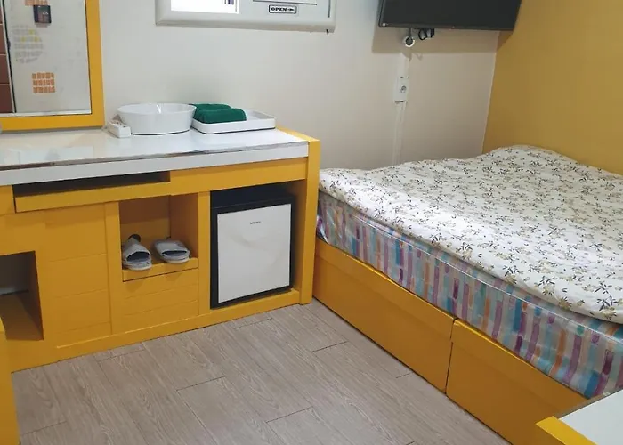 Hostel Oppa Sinchon-hongdae