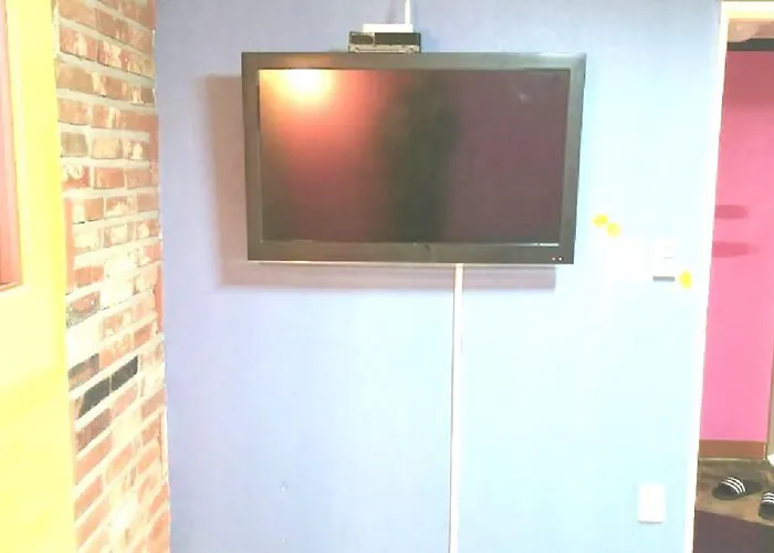 Oppa Sinchon-hongdae Hostel