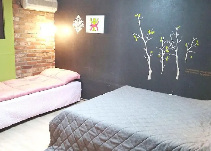 Hostal Oppa Sinchon-hongdae *