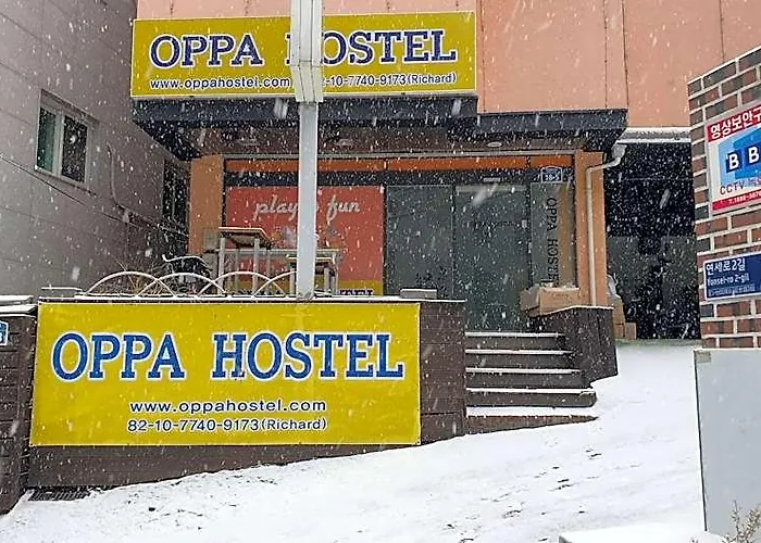 Hostel Oppa Sinchon-hongdae
