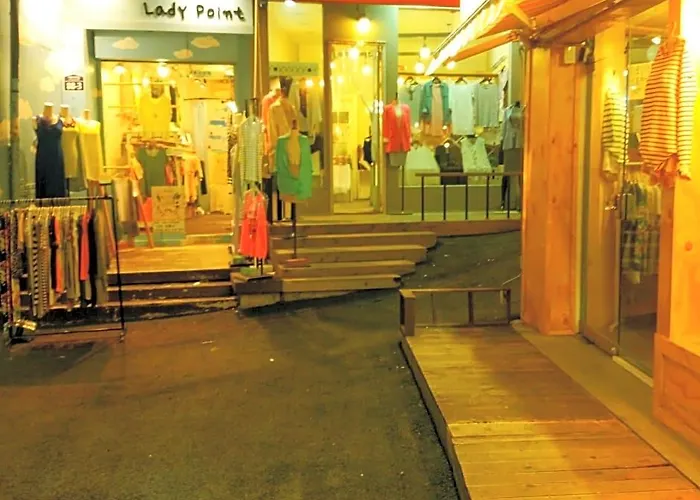 Hostal Oppa Sinchon-hongdae *